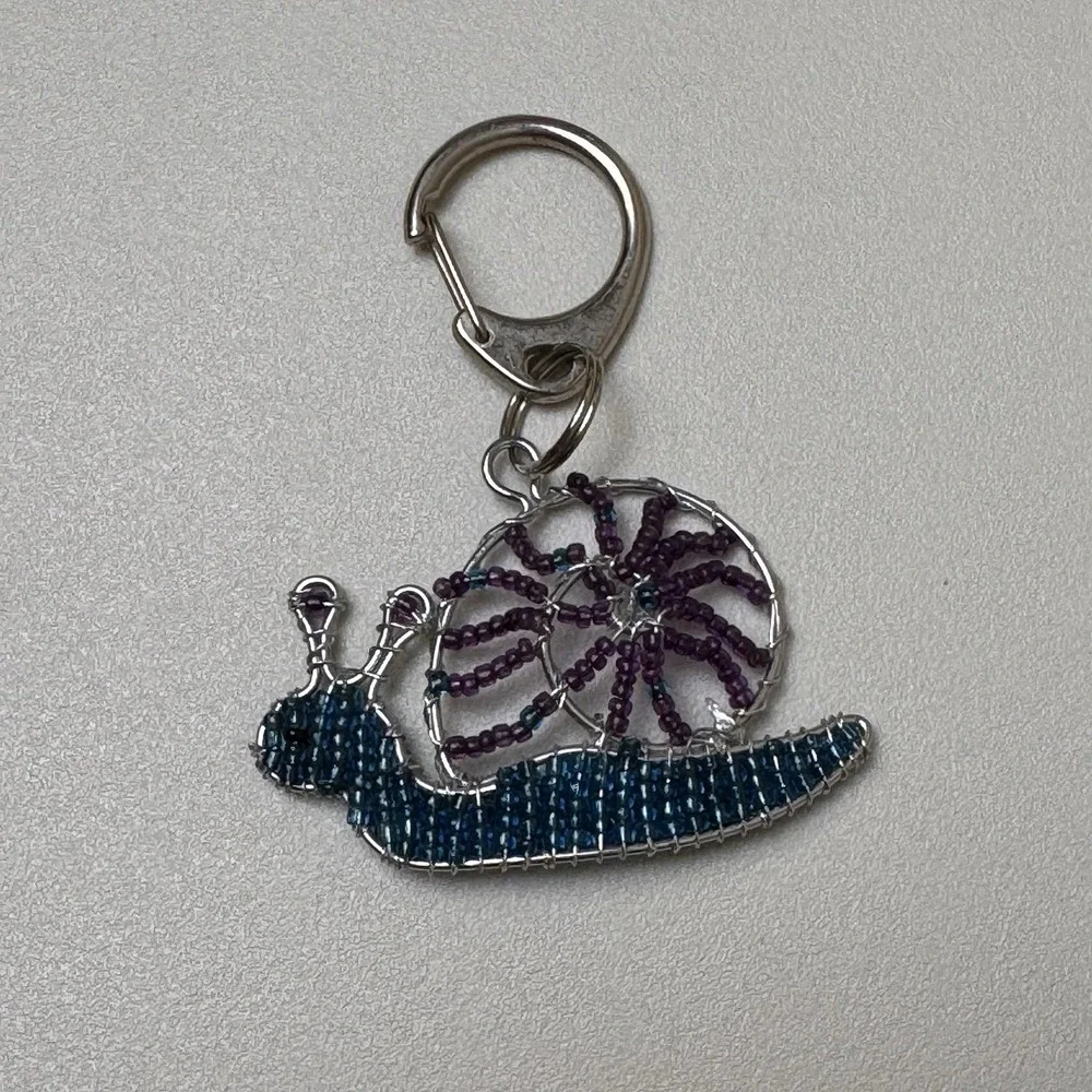Handmade Beaded Snail Keychain Purse‎ Charm Blue Purple Wire Wrapped Art
